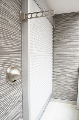 リブリ・ダロルの設備