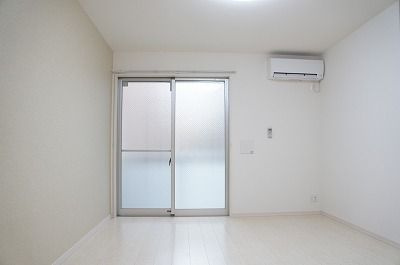 リブリ・ダロルの居間・リビング