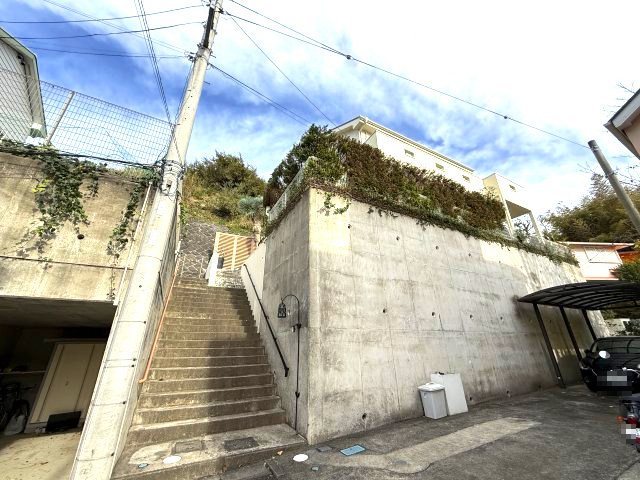 海見え！2階バルコニーより富士山を臨む