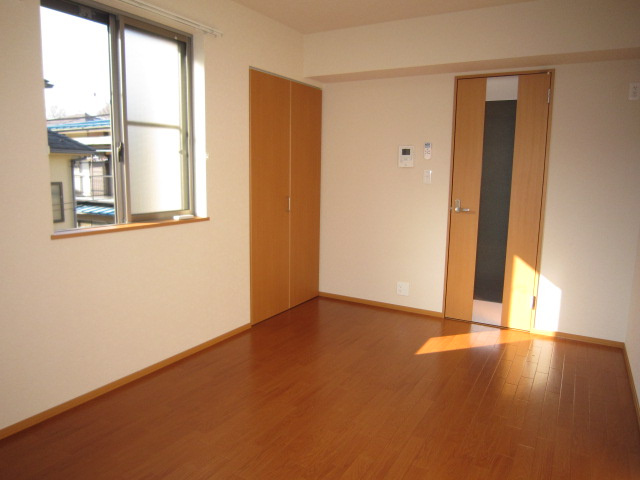 チェリーコートの居間・リビング