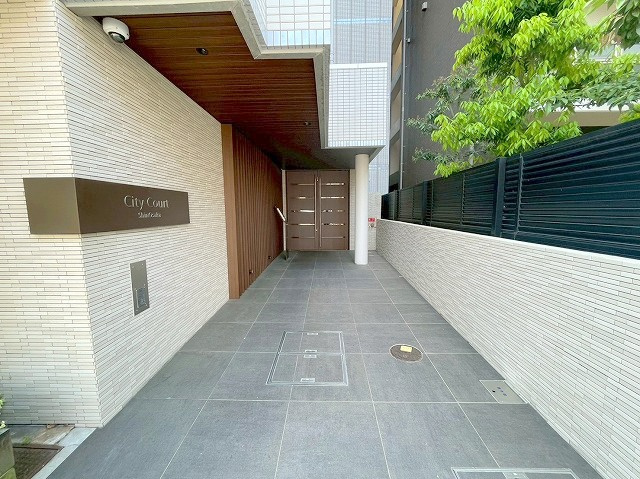 シティコート新大阪のエントランス