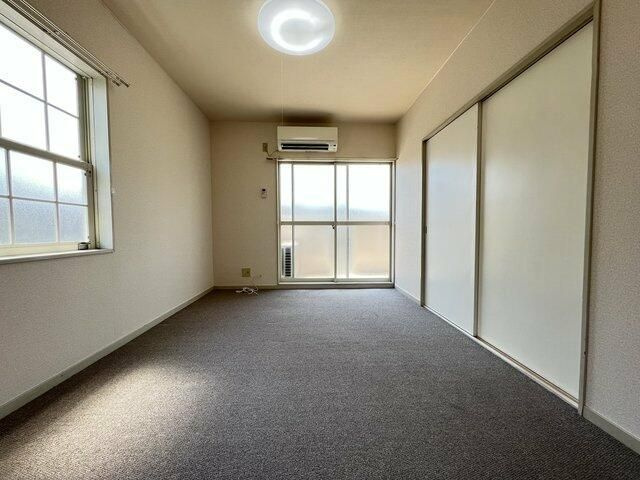 ヴィラシャンテの居間・リビング