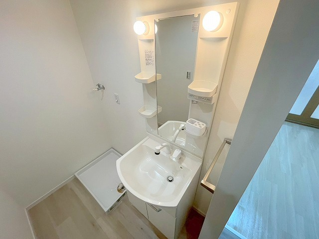 サンロイヤルハイツの独立洗面台