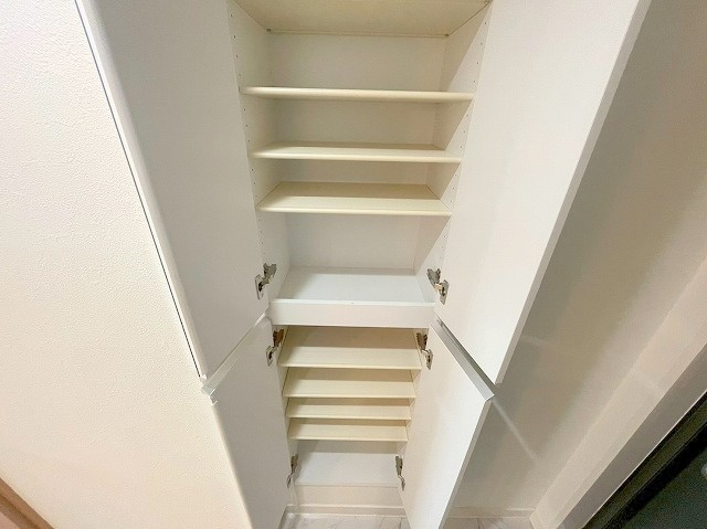 サンロイヤルハイツの収納