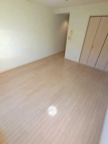 アイビスの洋室