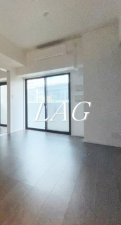 【居間・リビング】 | SERENTIO | 洋室のお部屋です。