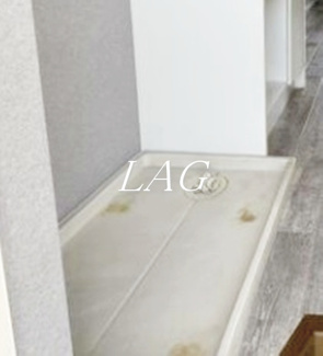 【設備】 | エステートガーデン岩槻 | 室内洗濯機置き場です。