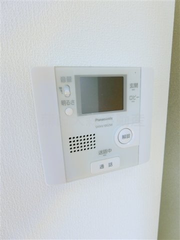 ルクシェール武蔵新田の設備|TVモニター付オートロック　インタ―ホン