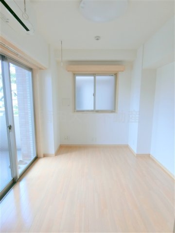 ルクシェール武蔵新田の居間・リビング