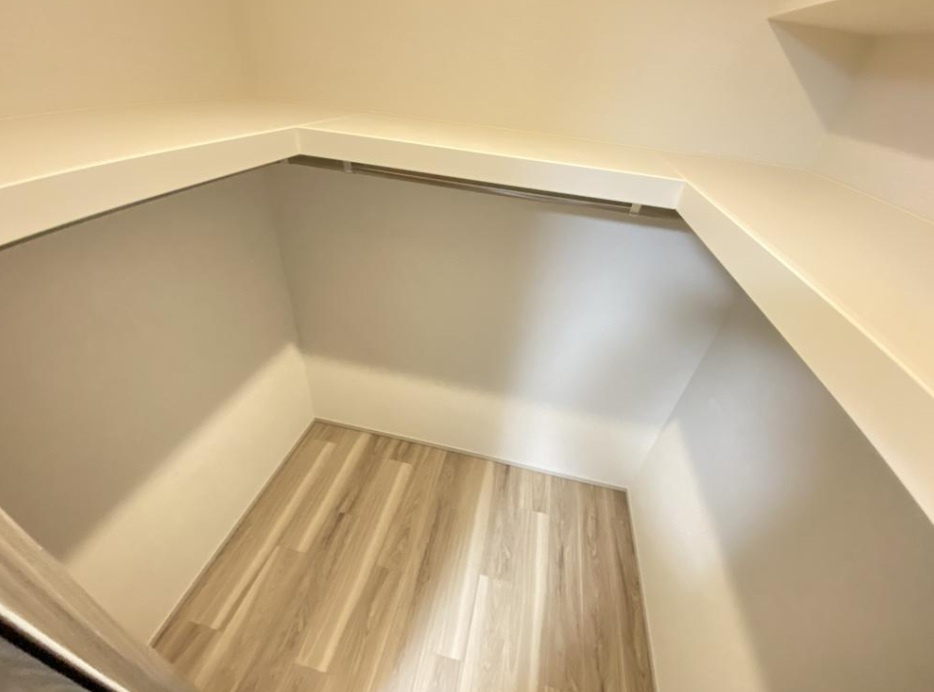 パークシュロス芦屋の収納