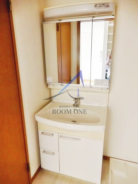 フィオレッタ両国の洗面所|洗面台です。