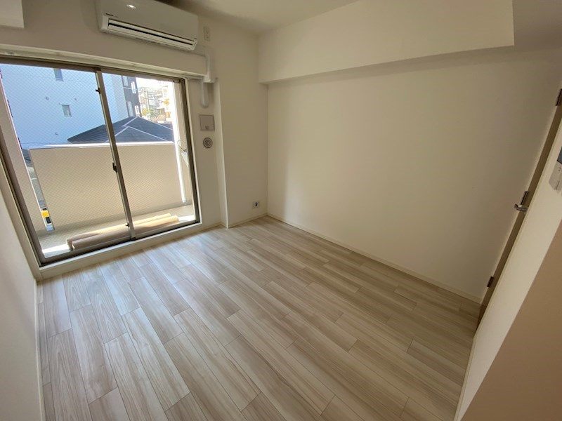 セオリー神戸グループの居間・リビング