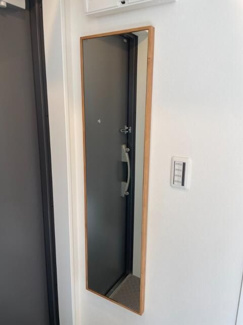 【玄関】 | ＩＬ　ＭＥＺＺＯ　ＤＩ　ＴＯＫＹＯ，ＴＲＥ