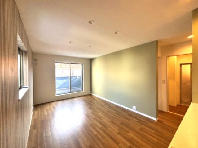 エクソニア篠原本町の居間・リビング