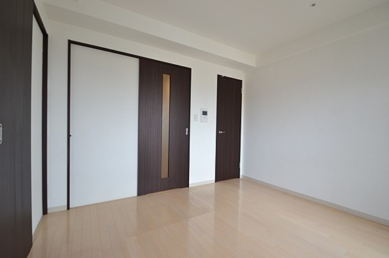 プライムレジデンス神戸県庁前の居間・リビング