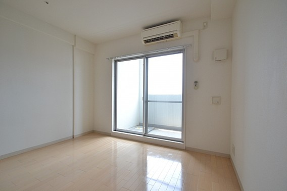 プライムレジデンス神戸県庁前の居間・リビング