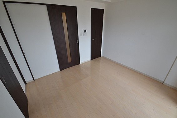 プライムレジデンス神戸県庁前の居間・リビング