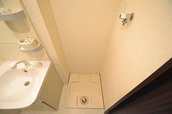 プライムレジデンス神戸県庁前の洗面所