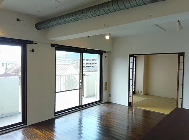 芦屋東スカイマンションの居間・リビング