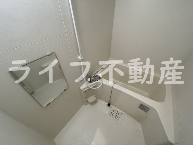 ディナスティ東大阪センターフィールドの浴室|きれいなお風呂です