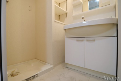 【洗面所】 | サンフィールド | 洗面所です