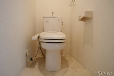 【トイレ】 | サンフィールド | 清潔感のあるトイレです