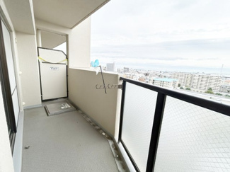 【バルコニー】 | コスモ本山 | 7.83平米の南東向きバルコニー