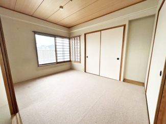 【和室】 | コスモ本山 | リビング横に6畳の和室。お子様のお昼寝スペースや来客スペースに最適です