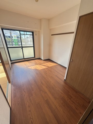 【寝室】 | アローウィング・栄光