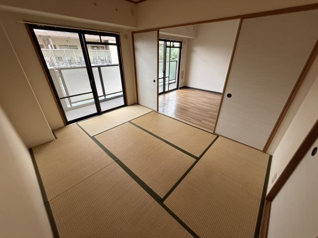 リヴィエールKawakamiの和室