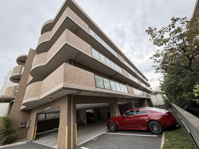 リヴィエールKawakamiの外観