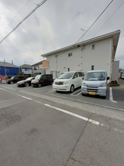 【駐車場】 | グリーンウッドⅢ