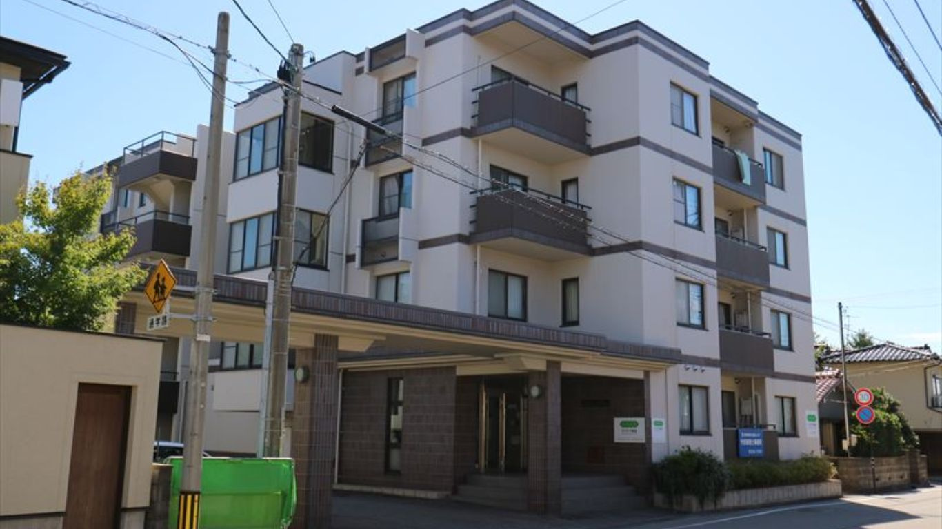 金沢市　RC造一棟マンションの外観