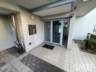 【エントランス】 | ★コルナス西館６０１★