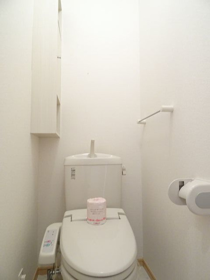 【トイレ】 | アンセストラルA | 温水洗浄便座付き