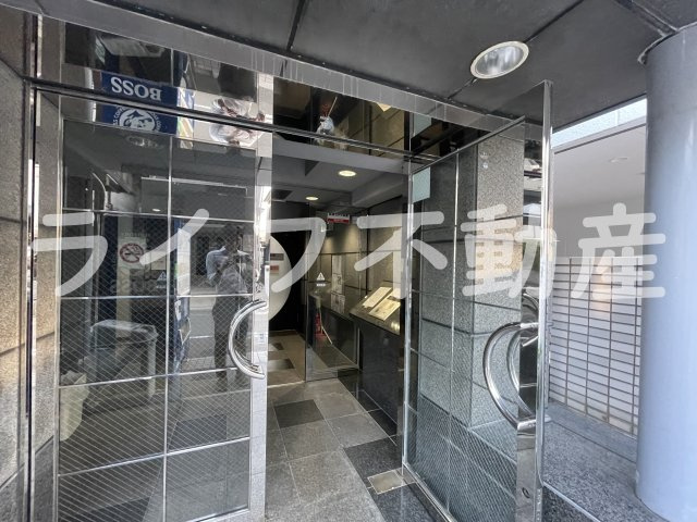 KSピースマンションのエントランス|ゆとりのあるエントランスです