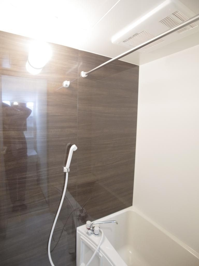 Regulus三ノ輪（レグルス三ノ輪）の浴室