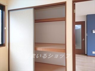 広島市安佐北区安佐町大字飯室のアパートの収納