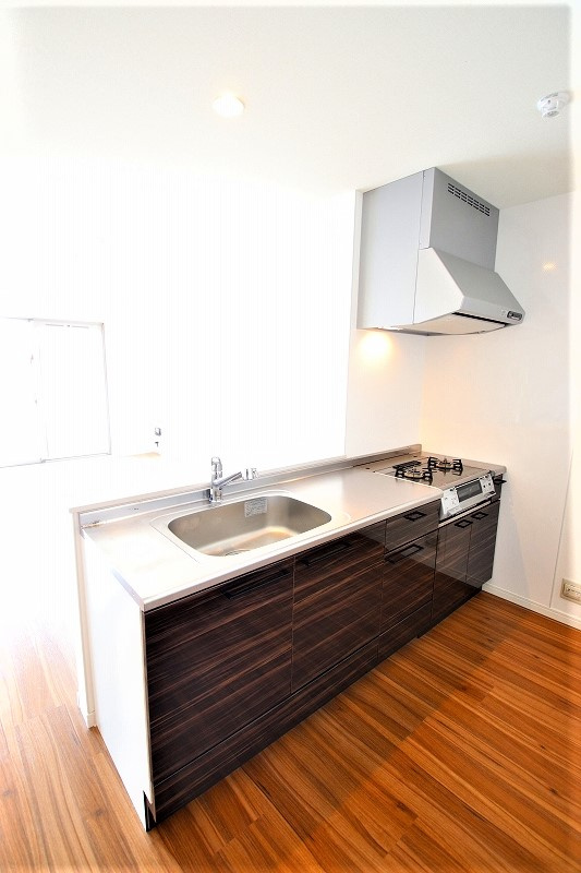 東合川ヒルズ【キャッシュバック対象物件】のキッチン|きれいなキッチンです