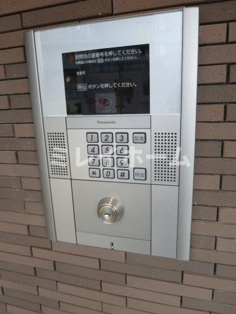 ルクシェール武蔵新田のロビー