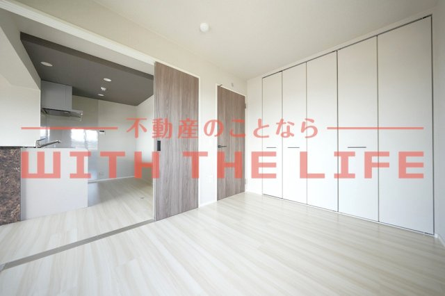 アインス鳥飼【キャッシュバック対象】の洋室|きれいな洋室です