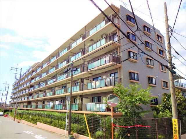 ライオンズガーデン津田沼の外観