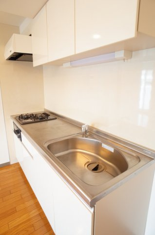 【キッチン】 | プレジール弁天 | 調理のはかどる調理台☆