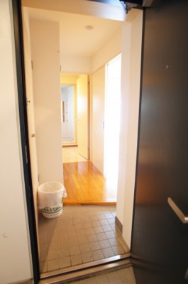 【玄関】 | プレジール弁天 | 朝の出発はあわてずに☆