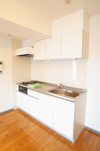 【キッチン】 | プレジール弁天 | 美味しいお料理の発信地☆