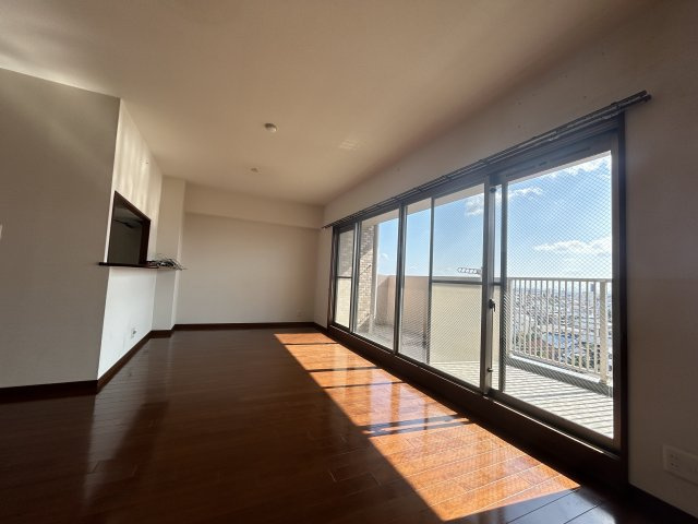 【居間・リビング】の画像