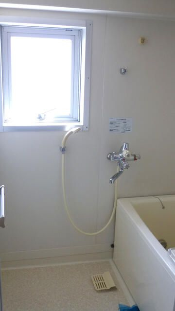 ポルックス三ノ輪の浴室