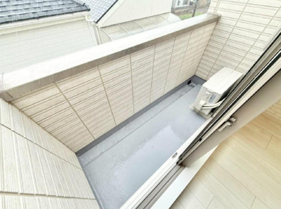 【バルコニー】 | グレイスミロ高砂 | 同仕様写真