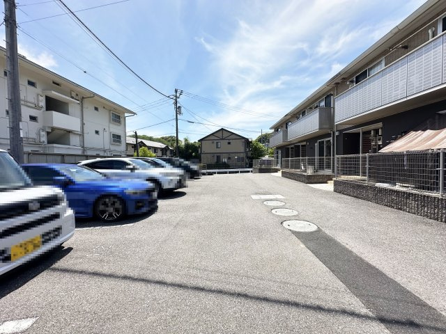 エトワール Ⅰ棟の駐車場