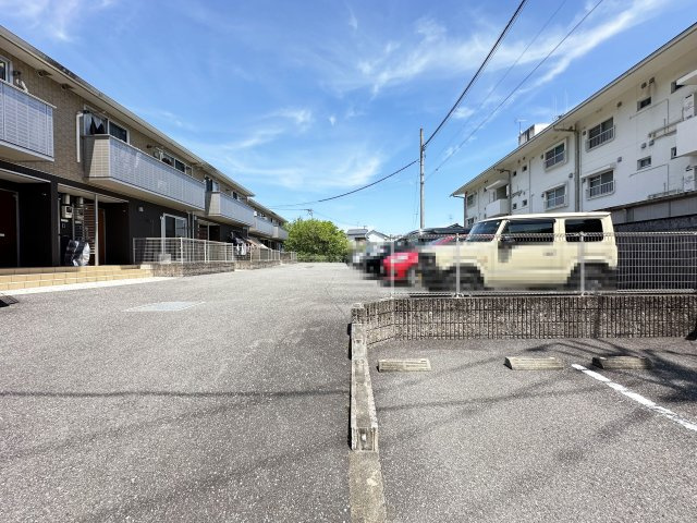 エトワール Ⅰ棟の駐車場